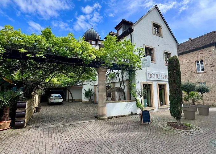 Design Im Alten Schloss Apartment