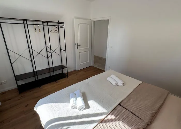 Design Im Alten Schloss * Deidesheim